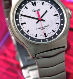 Zegarek firmy Gardé, model Funkarmbanduhr