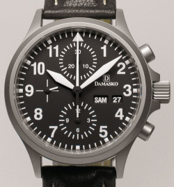 Zegarek firmy Damasko, model DC 56