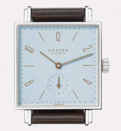 Zegarek firmy Nomos Glashütte, model Tetra2 - Flohkraut