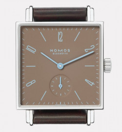 Zegarek firmy Nomos Glashütte, model Tetra2 - Mispel
