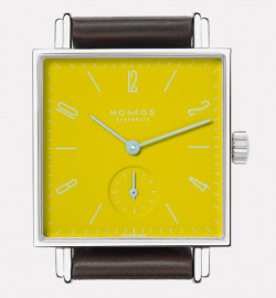 Zegarek firmy Nomos Glashütte, model Tetra2 - Rührmichnichtan