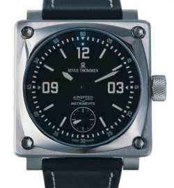 Zegarek firmy Revue Thommen, model Airspeed 10 Chronograph