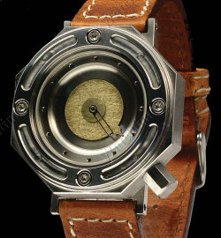 Zegarek firmy Angular Momentum, model Steel Tec