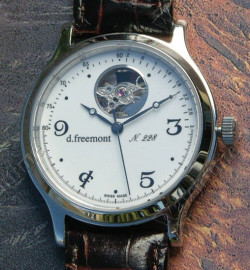 Zegarek firmy d.freemont Swiss Watch, model Semi-Skeleton