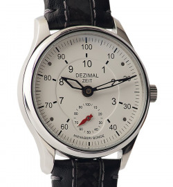 Zegarek firmy Rainer Nienaber, model Dezimaluhr
