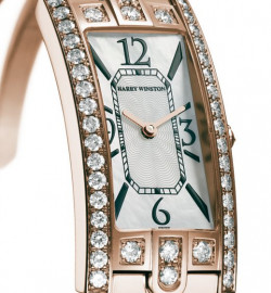 Zegarek firmy Harry Winston, model Avenue C Bangle