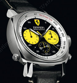 Zegarek firmy Ferrari - Engineered by Officine Panerai, model Ferrari Chronograph 45 Rattrapante gelb