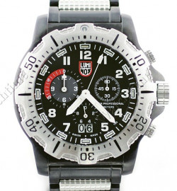Zegarek firmy Luminox, model Chronograph EVO Ultimate SEAL watch
