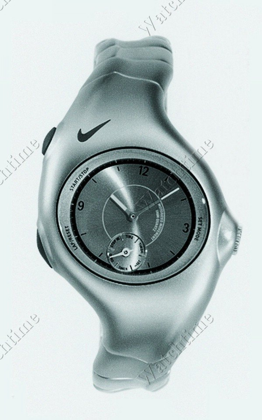Zegarek firmy Nike, model Nike Triax Armored Regular