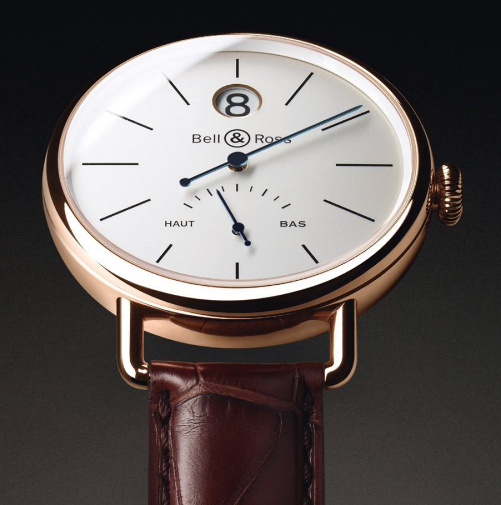 Zegarek firmy Bell & Ross, model WW1 Heure Sautante Rosegold