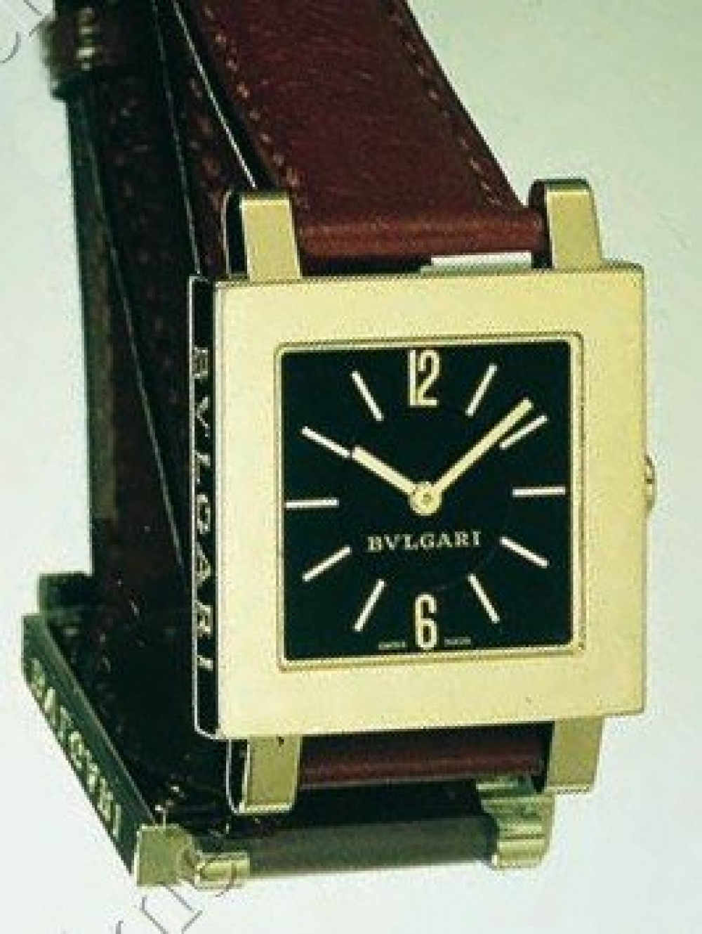 Zegarek firmy Bulgari, model Quadrato