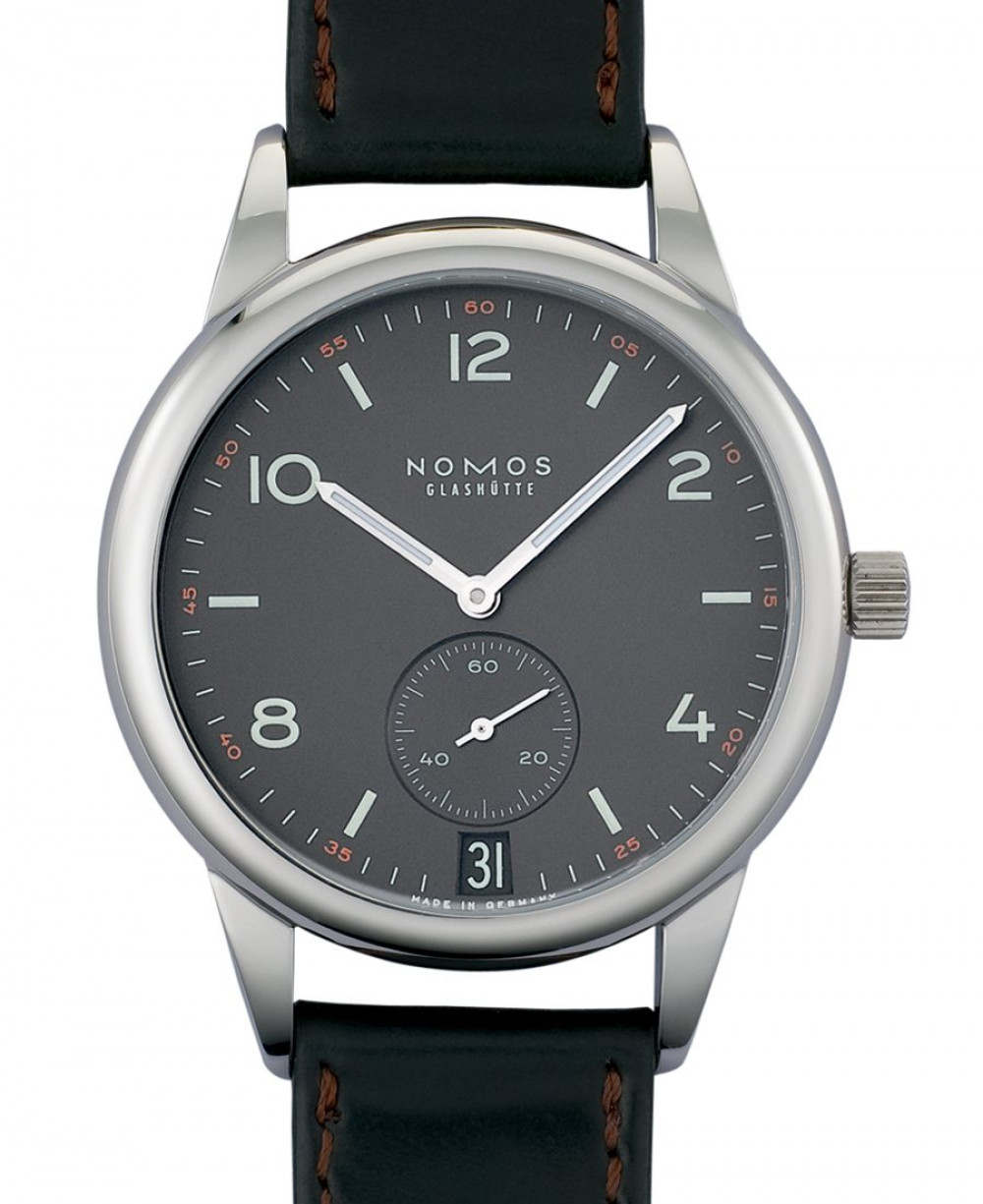 Zegarek firmy Nomos Glashütte, model Club Datum Dunkel
