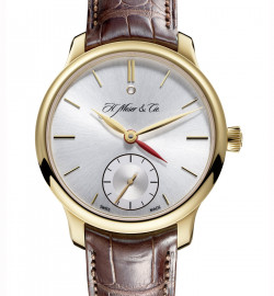 Zegarek firmy H. Moser & Cie, model Endeavour Dual Time Roségold Argenté