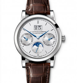 Zegarek firmy A. Lange & Söhne, model Saxonia Jahreskalender