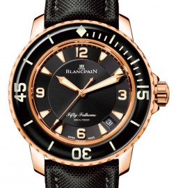 Zegarek firmy Blancpain, model Fifty Fathoms Sport
