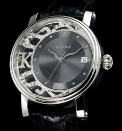 Zegarek firmy Kudoke, model ExCentro1
