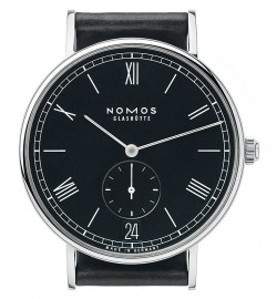 Zegarek firmy Nomos Glashütte, model Ludwig Automatik Datum anthrazit