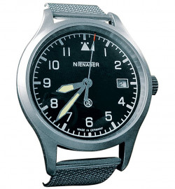 Zegarek firmy Rainer Nienaber, model Pilot 38