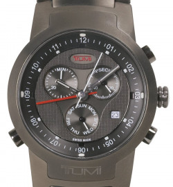 Zegarek firmy Tumi, model Round Chrono Ion Plated