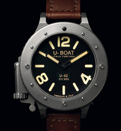 Zegarek firmy U-Boat, model U-42